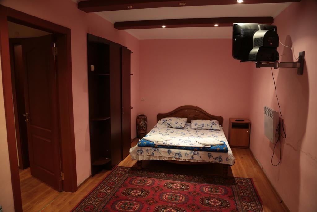 Hotel And Sport Complex Dinamo Dnjepropetovsk Kamer foto