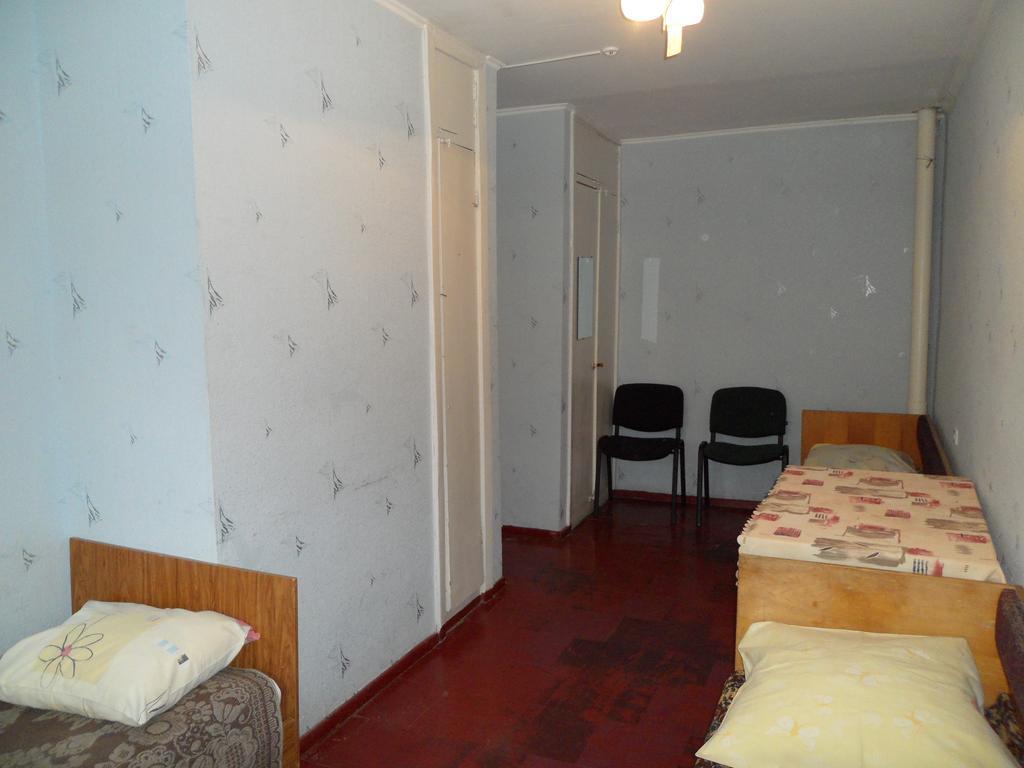 Hotel And Sport Complex Dinamo Dnjepropetovsk Kamer foto